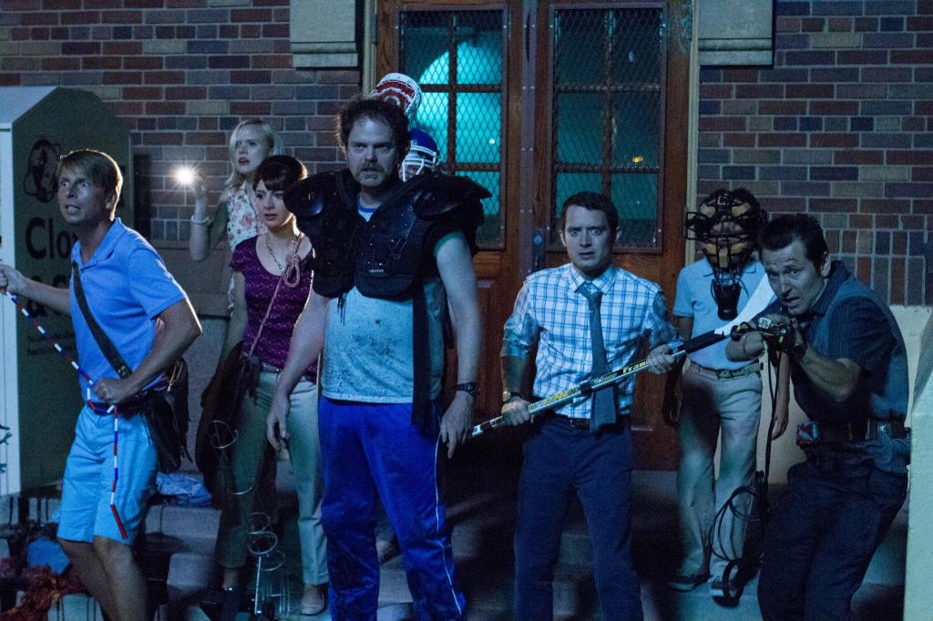 still-of-elijah-wood,-alison-pill,-leigh-whannell-and-jack-mcbrayer-in-cooties-(2014)-large-picture